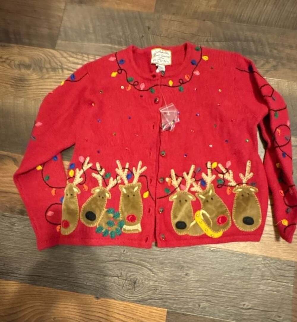 Vintage Heirloom Collectibles Reindeer Christmas Sweater PM